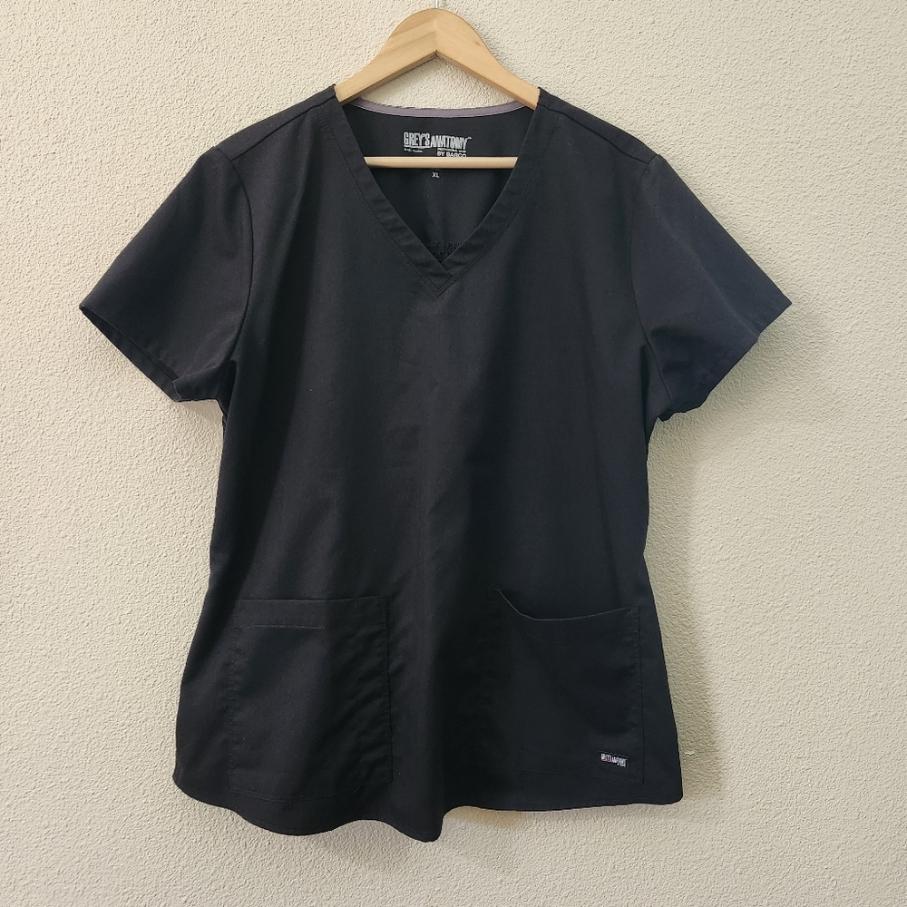 Grey's Anatomy Scrubs Bundle of 3 Black Tops And 3 Pants and 1 Jacket - Picture 3 of 16